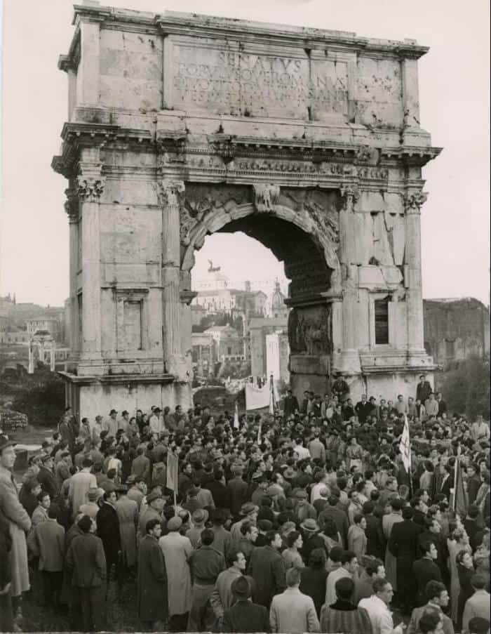 הקהילה היהודית ברומא ליד שער טיטוס לאחר הקמת מדינת ישראל